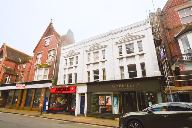 Thumbnail Maisonette to rent in South Street, Eastbourne