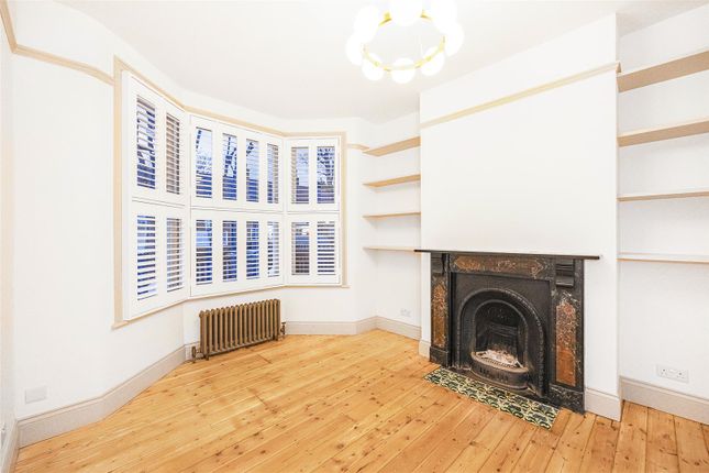 31a, Wingfield Road, London photo 2