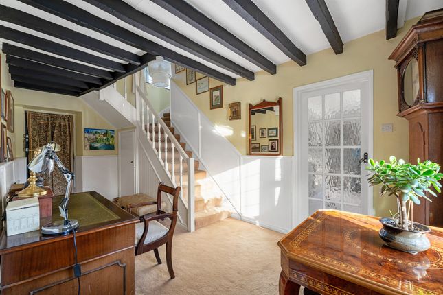 Lamberts Farmhouse, 6, Banbury Road, Banbury photo 4