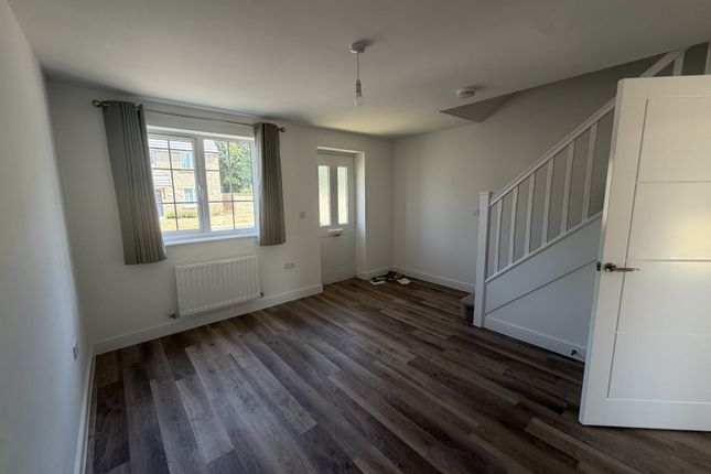 11, Sovereign Way, Stamford photo 3