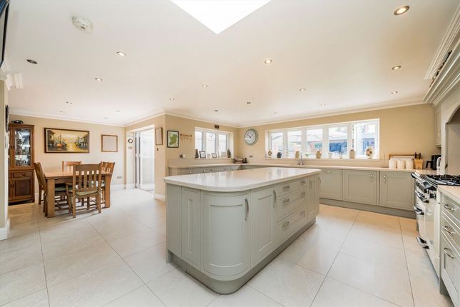 408, Greenford Avenue, London photo 4