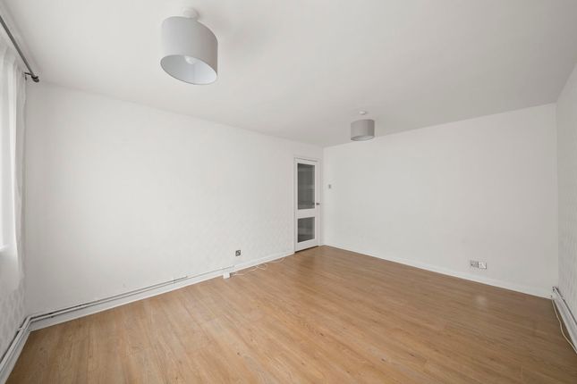 6, Buckingham Court, 289 Church Road, Northolt photo 4