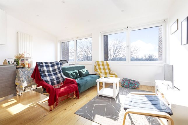 Flat to rent in Riverdale House, 68 Molesworth Street, London