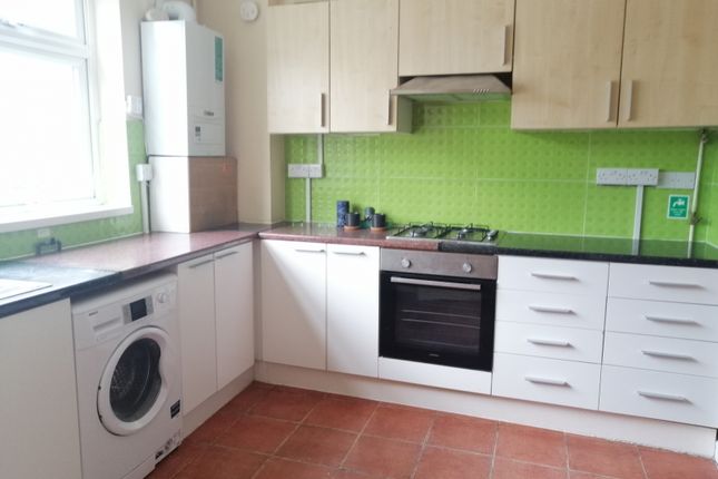 496a New Cross Road, LONDON photo 3