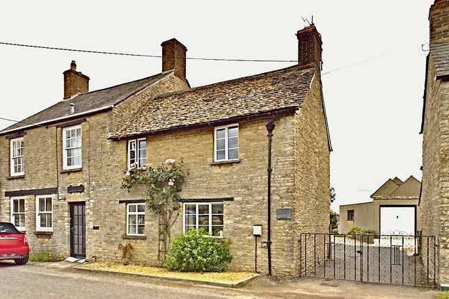 Thumbnail Terraced house for sale in Lower End, Leafield, Witney