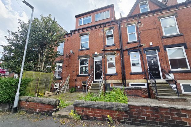 3-bed house on Hessle Street Hyde Park, Leeds, £399/mo