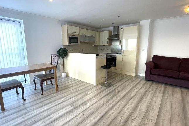 Property to rent in Quayside Drive, Colchester