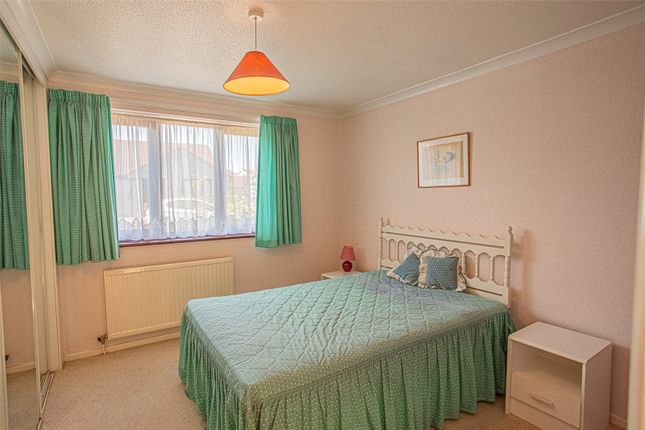14, Westholm Road, Somerton photo 4