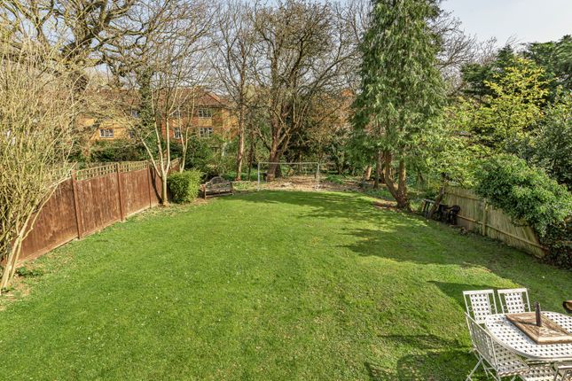 Semi-detached bungalow for sale in Highview Gardens, Edgware, Middlesex