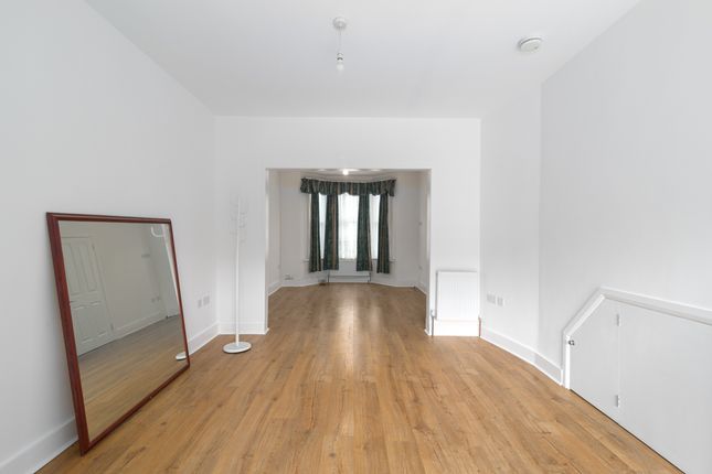 20, St. Margarets Road, London photo 4
