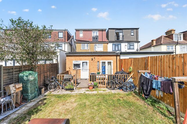 65, Maycross Avenue, MORDEN photo 4