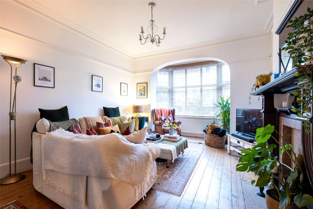 Flat for sale in Becmead Avenue, Streatham, London