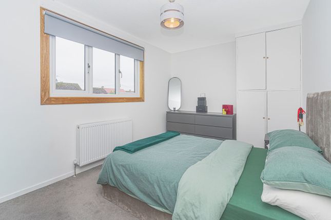 5, Stewart Crescent, Lochgelly photo 4