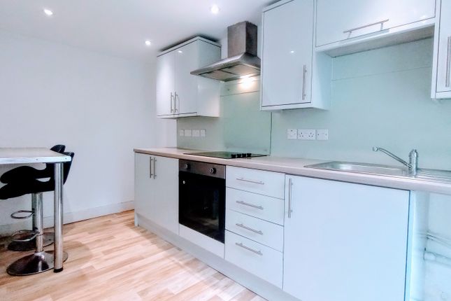 2, Glyntaff Road , Merthyr Tydfyl photo 2