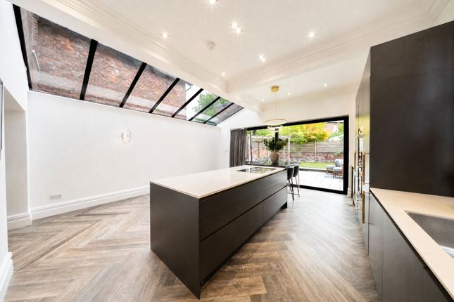 20 Trafford Road, Alderley Edge photo 2