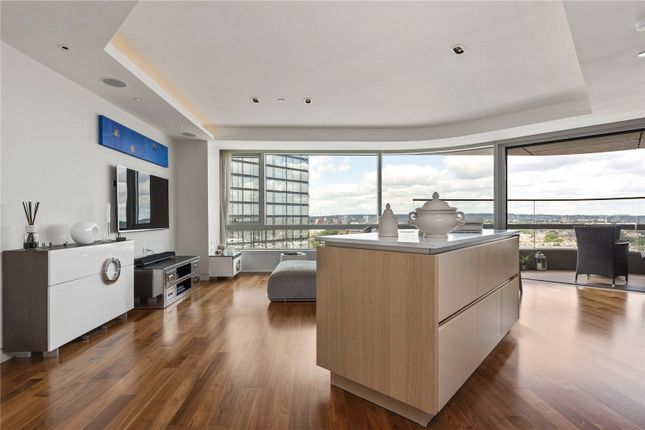 Flat for sale in Canaletto Tower, 257 City Road, Old Street