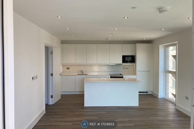 Thumbnail Flat to rent in Citrine House, London