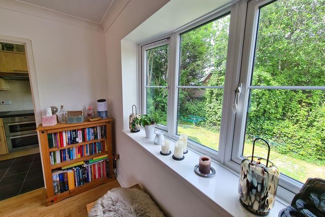81, Brunel Road, Southampton photo 4
