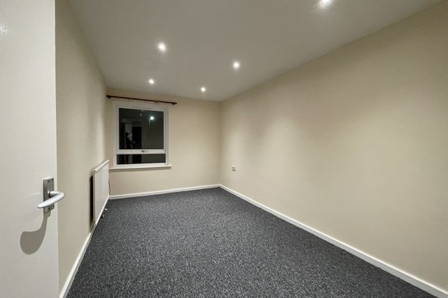 2 Bedroom Maisonette