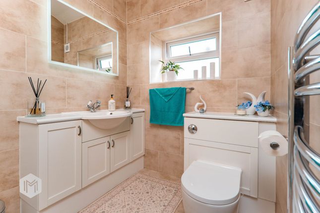 5 Greenside, Bolton photo 4