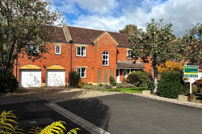 5-bed house on 4, The Willows, Brent Knoll, Highbridge, £725,000