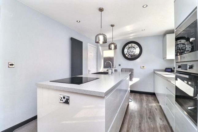 11, Clyde Grove, Stockton-On-Tees photo 4