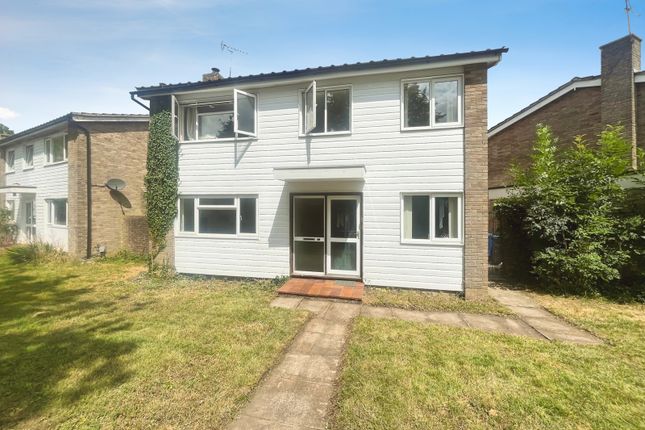 4-bed house on 39, Oast House Crescent, Surrey, £595,000