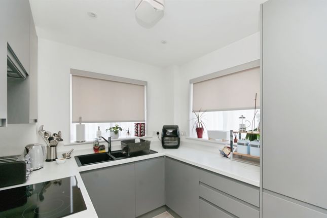 31, Mapplehurst Way, Battle photo 2