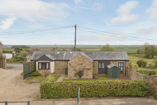 Thumbnail Barn conversion for sale in Main Street, Coveney, Ely