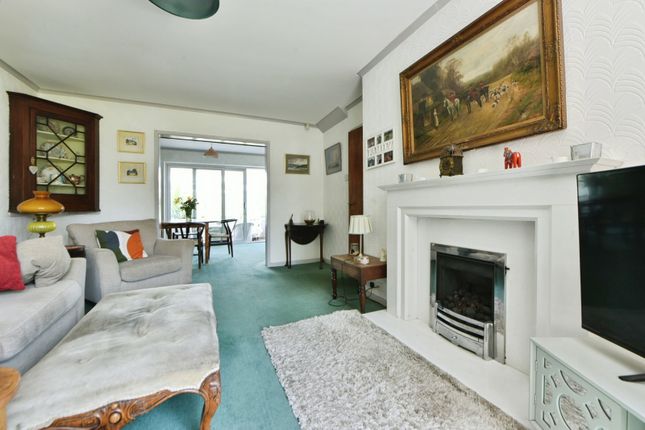 51, Constable Drive, Stockport photo 4