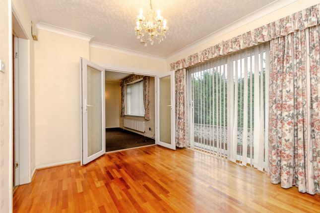 16, Goldthorne Avenue, Cannock photo 2
