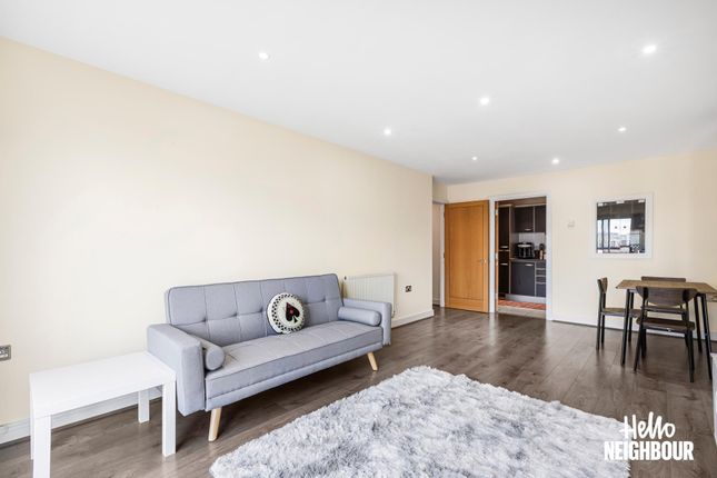 Flat to rent in Settlers Court, Newport Avenue, London