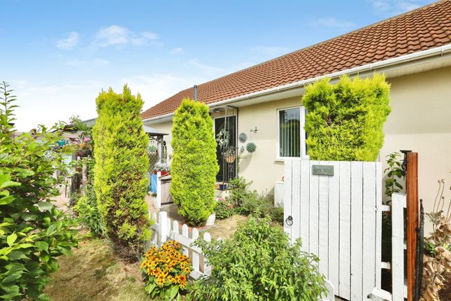 2-bed house on Blackberry Cottage, Windmill Avenue, Doncaster, £170,000