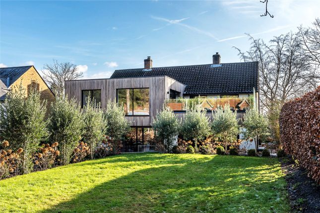 64, Gatton Road, Surrey photo 4