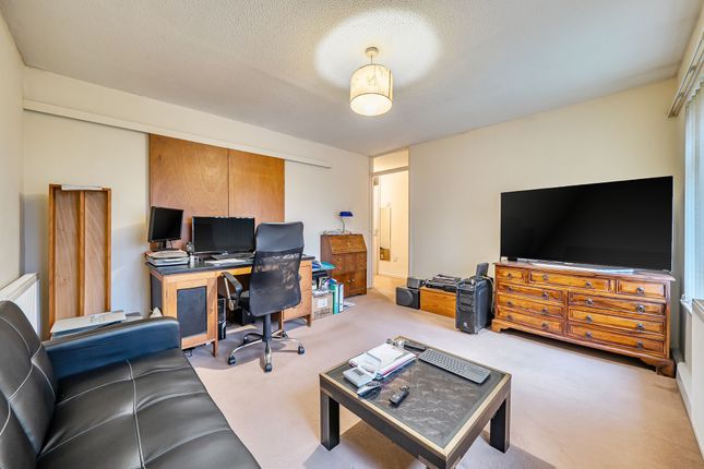 Flat 7, Chestnut Court, Rowland's Castle photo 3