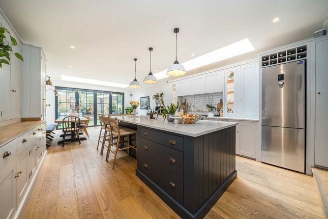 3, Fernside Road, London photo 3