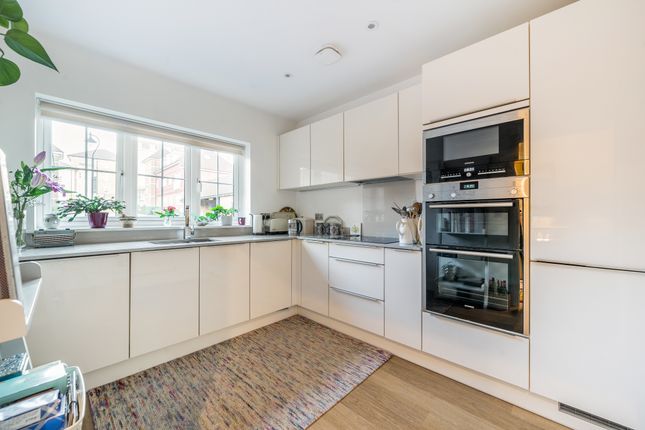 22, Huntingdon Avenue, Tunbridge Wells photo 2