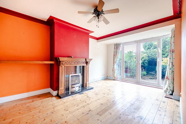 149, Montagu Avenue, Leeds photo 4