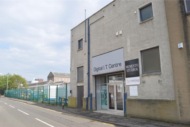Thumbnail Office to let in Suite 1, Digital It Centre, 10 Douglas Street, Dundee