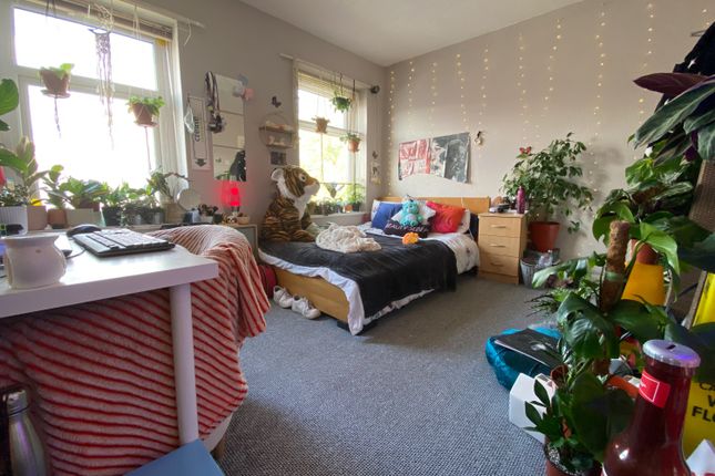 74, Harriet Street, Cardiff photo 3
