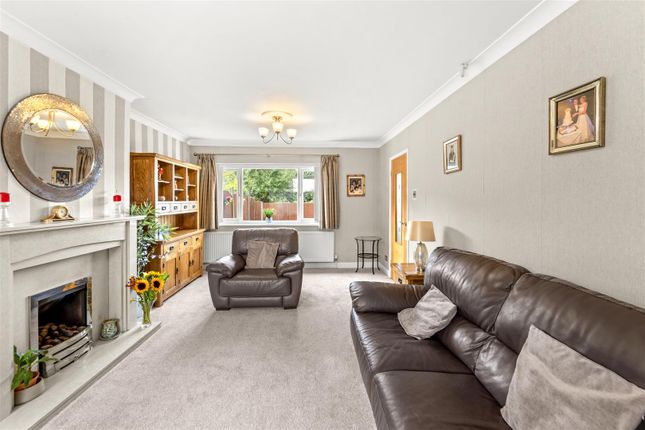 7, Arley Close, Altrincham photo 2
