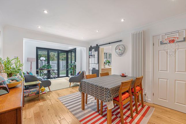 12, East Woodside, Bexley photo 3