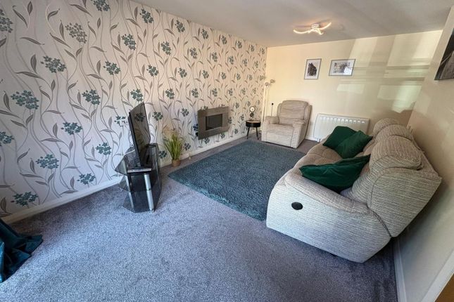 Apartment 6, Jowett Court, Highfield Road, Bradford photo 4