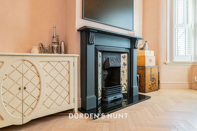 59 Morley Road, London photo 3
