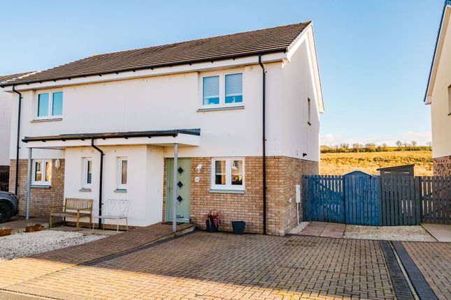 3-bed house on 10, Bryden Way, Drongan, £140,000