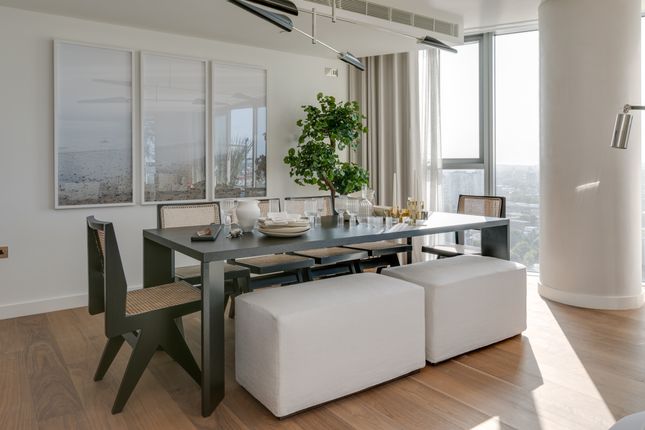Tower West 20.2, Chelsea photo 2
