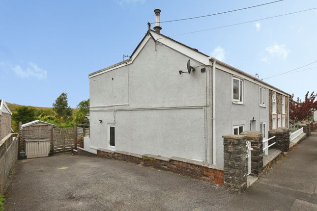 59, Cwmgarw Road, Ammanford photo 3