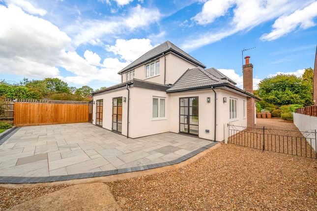 Briar Bank,, Dimmocks Lane, Rickmansworth photo 3