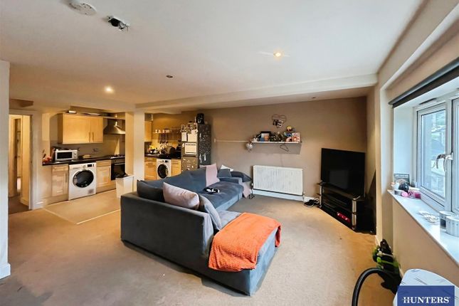 5, Butlers View, Halifax photo 5