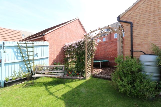 Detached house for sale in Scarsdale Way, Grantham